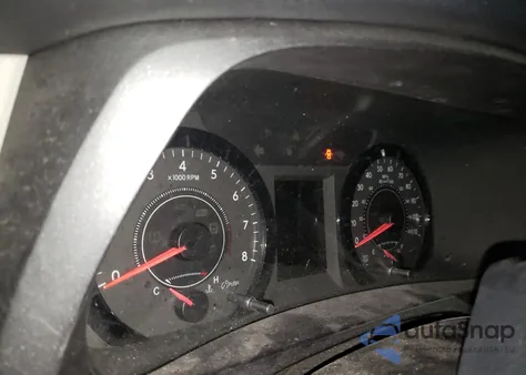 2017 Toyota Sienna Le from USA, damaged, VIN 843645